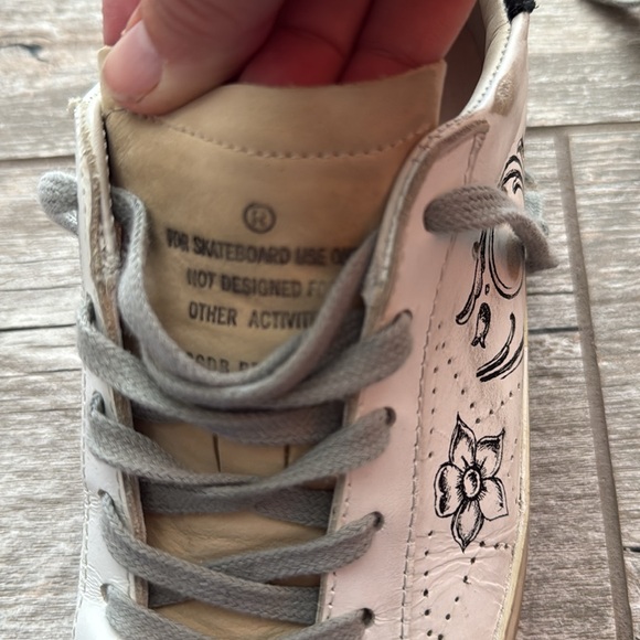 Golden goose sneakers size 38 - Picture 8 of 9